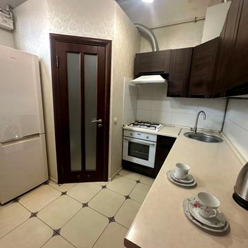 Самуїла Кушевича вул., 10