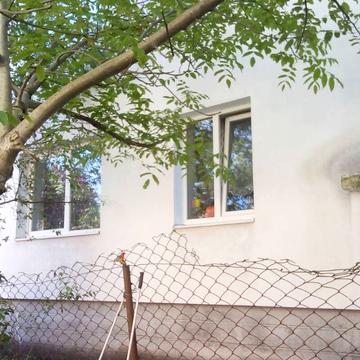Левандівська вул., 15а