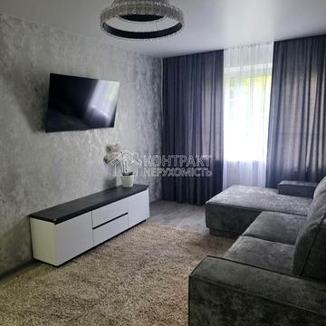 Аерокосмічний просп. (Гагаріна), 44