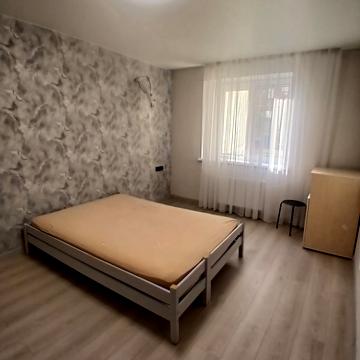 Героїв Небесної Сотні просп., 26/20