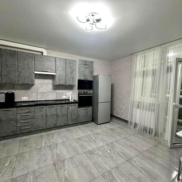 Ревуцького вул., 40-Б