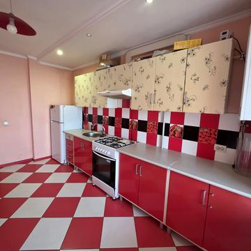 Української Перемоги вул., 27а