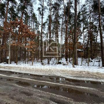 Центральна площа, Буча, Бучанський, Київська область 330000.0 USD
