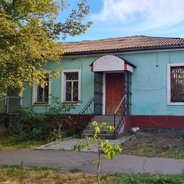 Шнеєрсона вул., 33