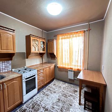 Захарівська вул., 3