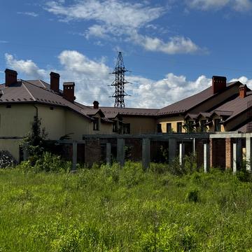 Підлісна