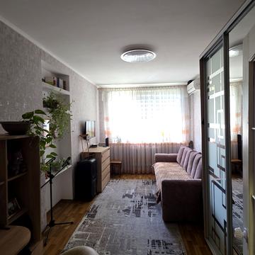 Запасна вул., 12