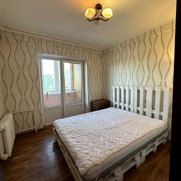 Березняківська вул., 6