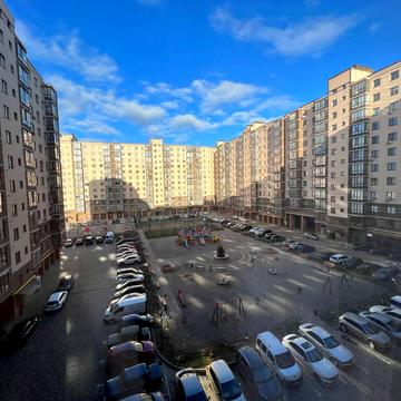 Олега Антонова вул. (Карла Маркса), 13в
