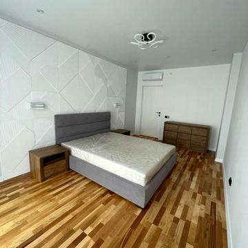 Малоголосківська вул., 32