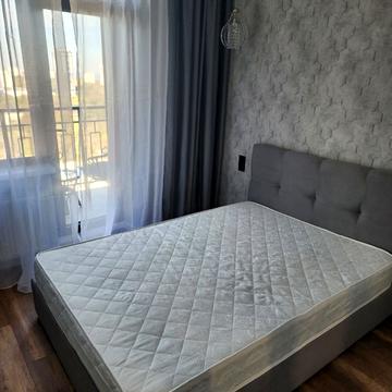 Генуезька вул., 1-Е