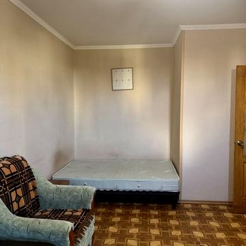 Вишгородська вул., 32/2