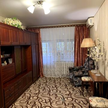 Варненська вул., 16/1