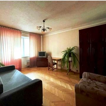 Миколи Закревського вул., 57