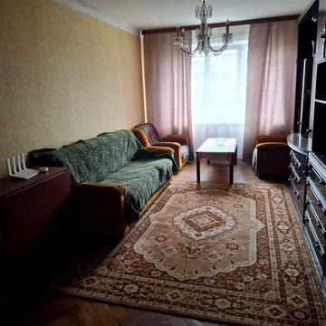 Дмитра Павличка просп., 4