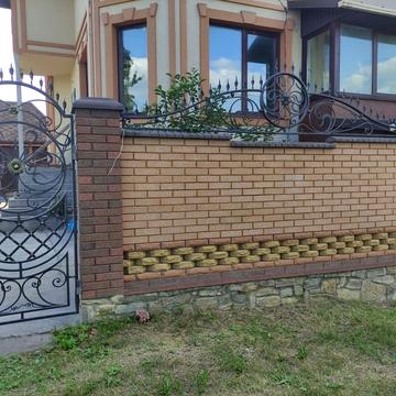 Зелена вул., 22