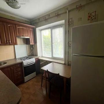 Валерія Лобановського просп. (Червонозоряний), 31