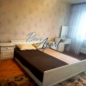 Академіка Заболотного вул., 72