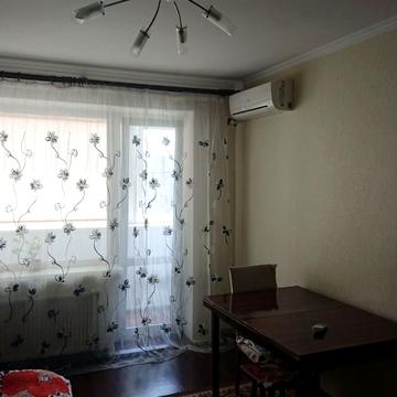 Героїв просп., 4