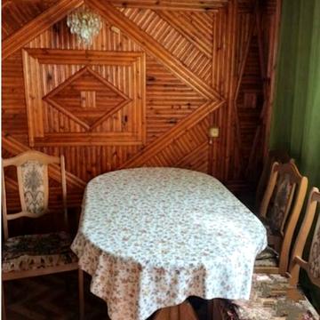 Колонна вул., 8