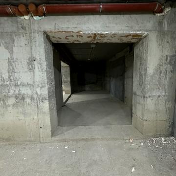 Степана Бандери вул., 2