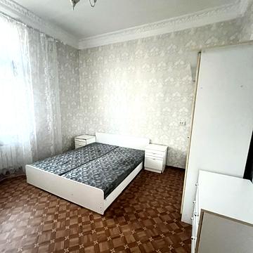 Стовпова вул., 21а