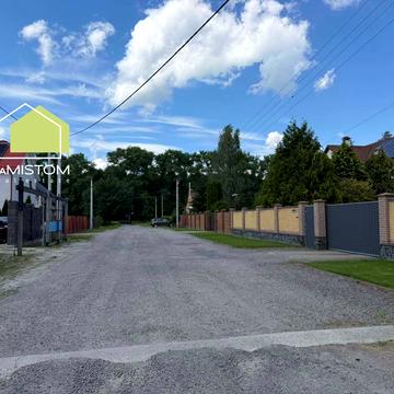 Вишнева, 8
