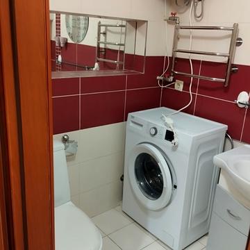 Проскурівська вул., 49