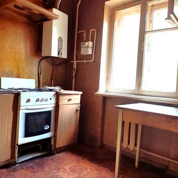 Валерія Лобановського просп. (Червонозоряний), 35