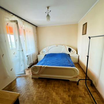 Червоної Калини просп., 61