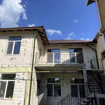 Мечникова вул., 132 к1