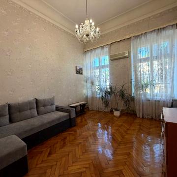 Новосельського вул., 98