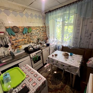 Республіканська вул., 71