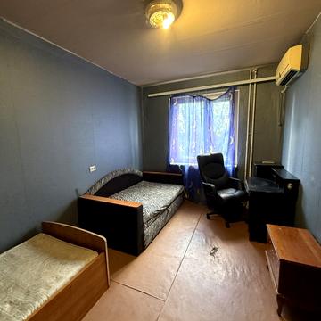 Товариська вул., 37