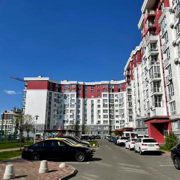 Єдності вул., 5
