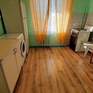 Михайла Котельникова вул., 89