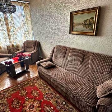 Лесі Українки бульв., 24