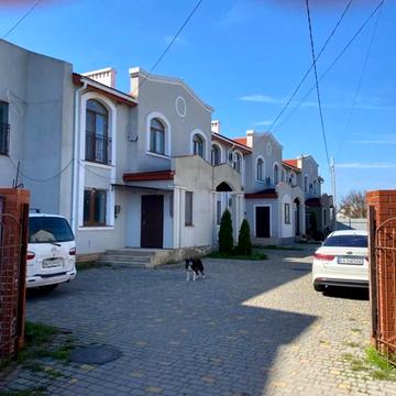 Новоселів вул.