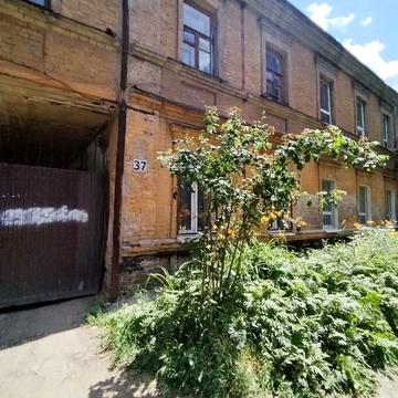 Степана Бандери вул. (Шмідта), 37