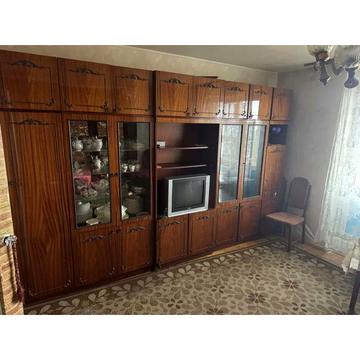 Депутатська вул., 6