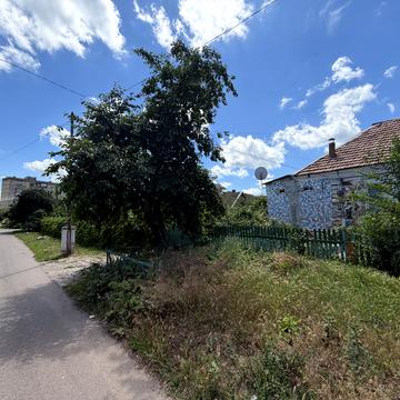 Каштанова вул. (Щорса), 14