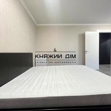 Михайла Максимовича вул. (Онуфрія Трутенка), 32-А