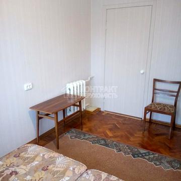 Деревянка вул., 16