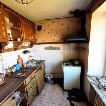 Зарічанська вул., 6/5
