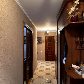 Івана Миколайчука вул., 5