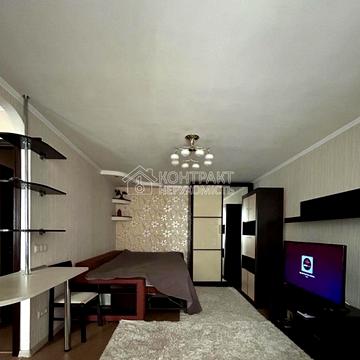 Отакара Яроша вул., 33