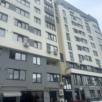 Степана Бандери просп., (Будинок 2)