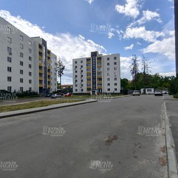 Франківська вул., 10
