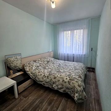 Героїв просп., 11