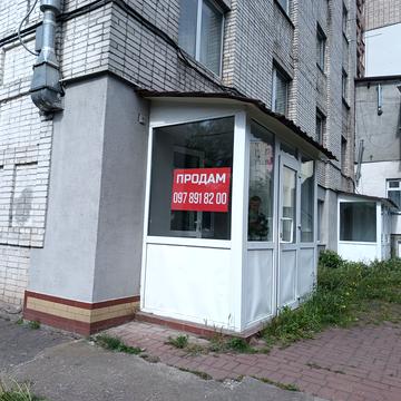 Чорновола вул., 62